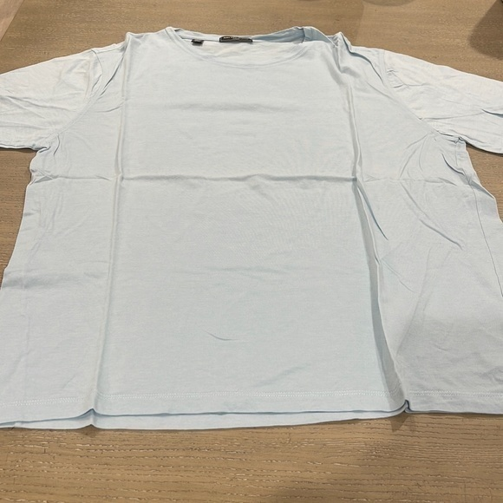 Saks fifth avenue t‎ shirt size XL